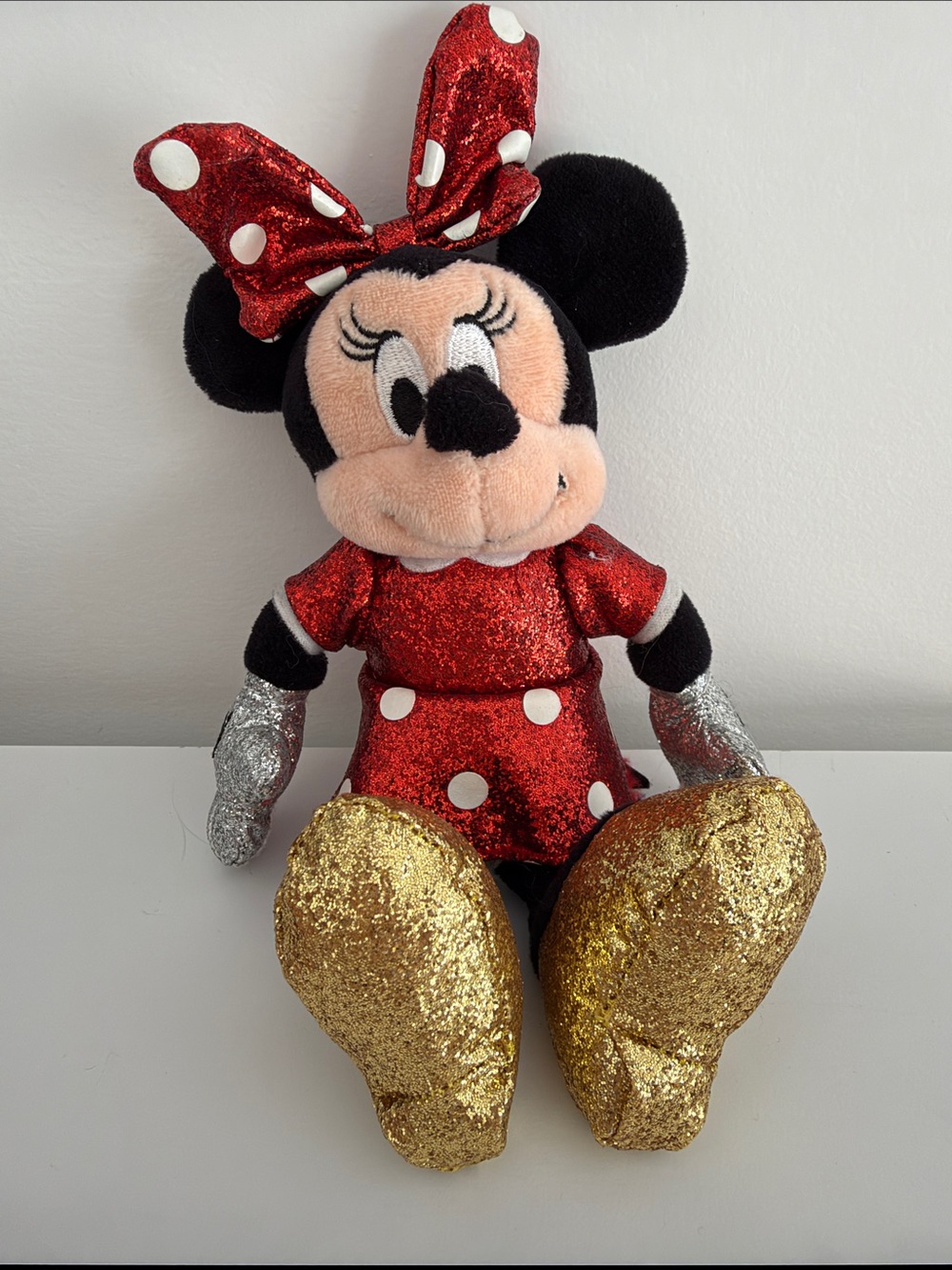 2019 TY Beanie - Disney Sparkle Red Dress Minnie Mouse